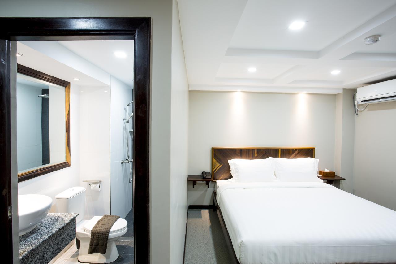 Tristar Hotel Янгон Екстериор снимка